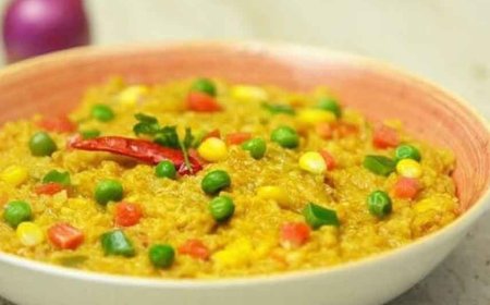 পুজোয় বাড়িতে বানিয়ে নিন ভোগের খিচুড়ি, সেরা স্বাদ পেতে জানুন 'সিক্রেট' টিপস