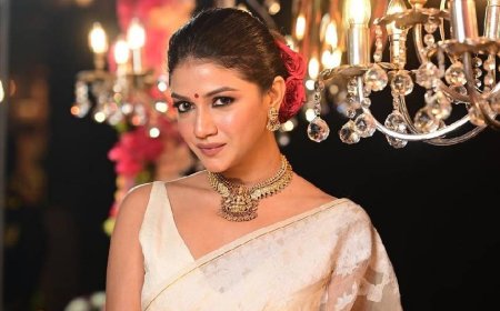 'ফুল দিয়ে চুল বাঁধব', ষষ্ঠী থেকে দশমী কেমন সাজবেন সৌরসেনী? কী স্পেশ্যাল থাকছে নায়িকার পুজো ফ্যাশনে?